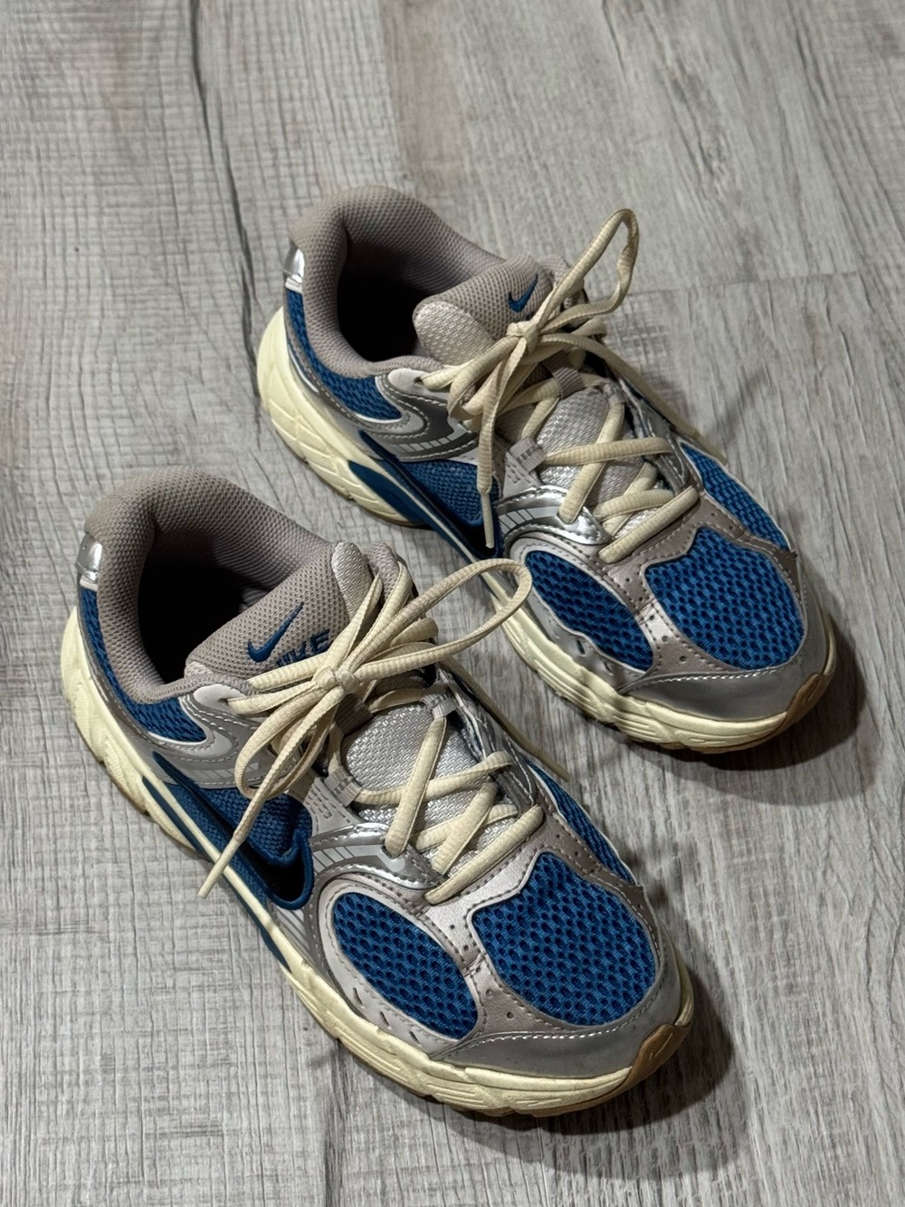 Nike Kids Blue and Gray Mesh Running Sneakers